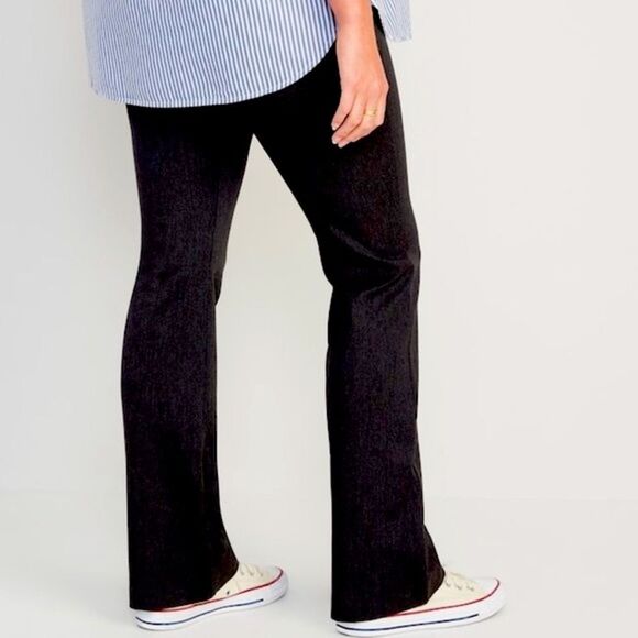 NWT- Old Navy Maternity 12. Full Panel Maternity Pixie Flare - Picture 3 of 10